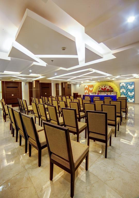 Chirag Inn Thiruvananthapuram Eksteriør bilde